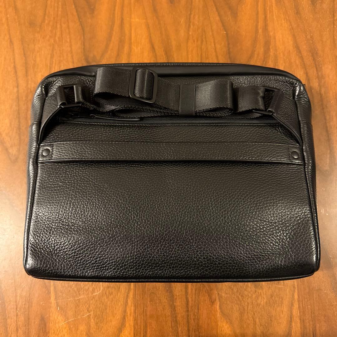 A*i様 GRAMS28 171 レザークロスボディ