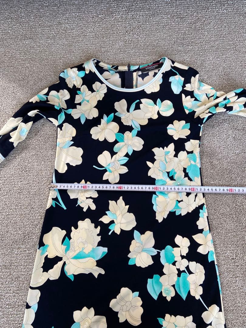 LEONARD レオナール　７部袖ワンピース　　サイズ36 ベルト付き　SALE