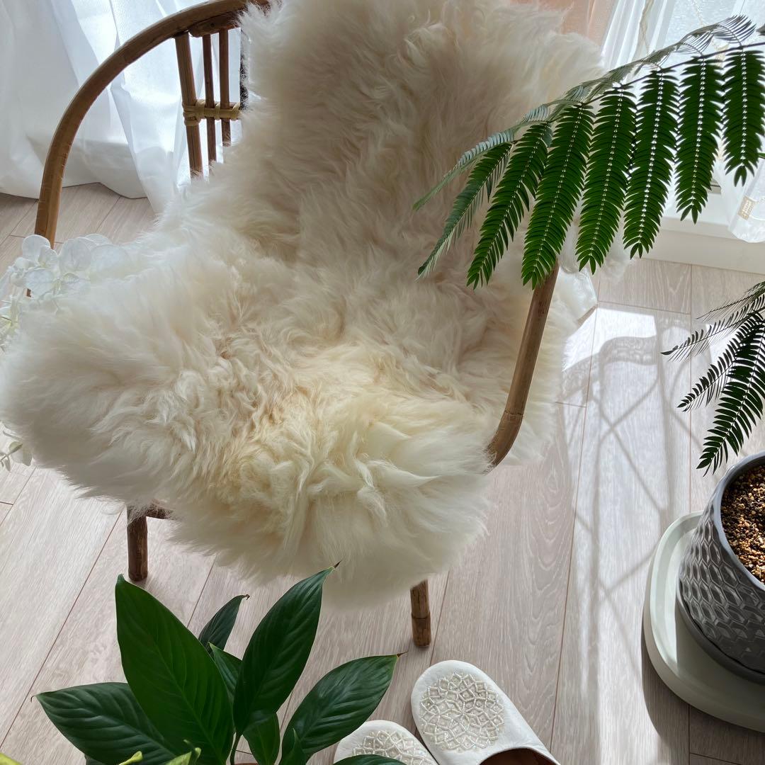 【リッチムートン】 オフホワイト　シープスキンラグ　美品新品未使用