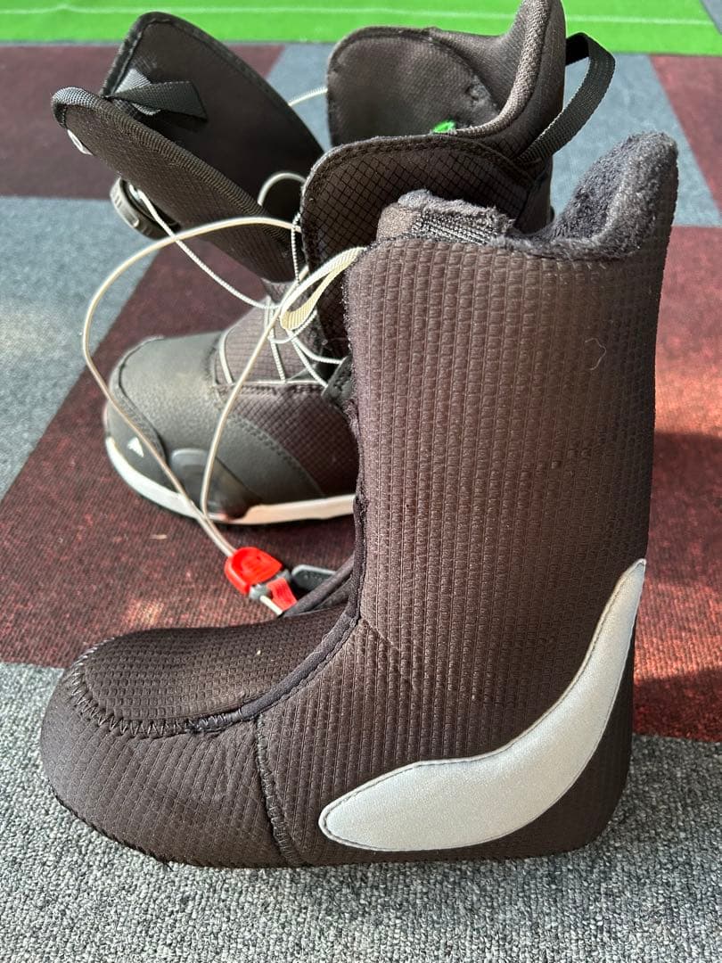 美品　23.0cm ステップオン　キッズ　スノーボードブーツ ZIPLINE