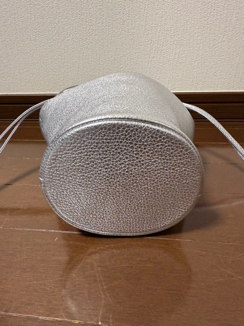 ayakoバッグ ポタリ　シルバー　新品未使用