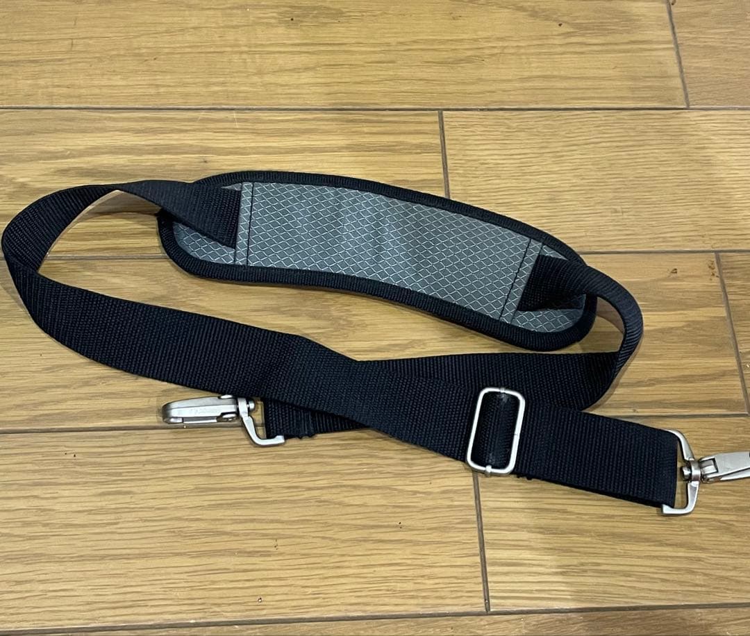 SWIX スウィックス　クラムシェルローラー　キャリーギアバック　　キャスター付