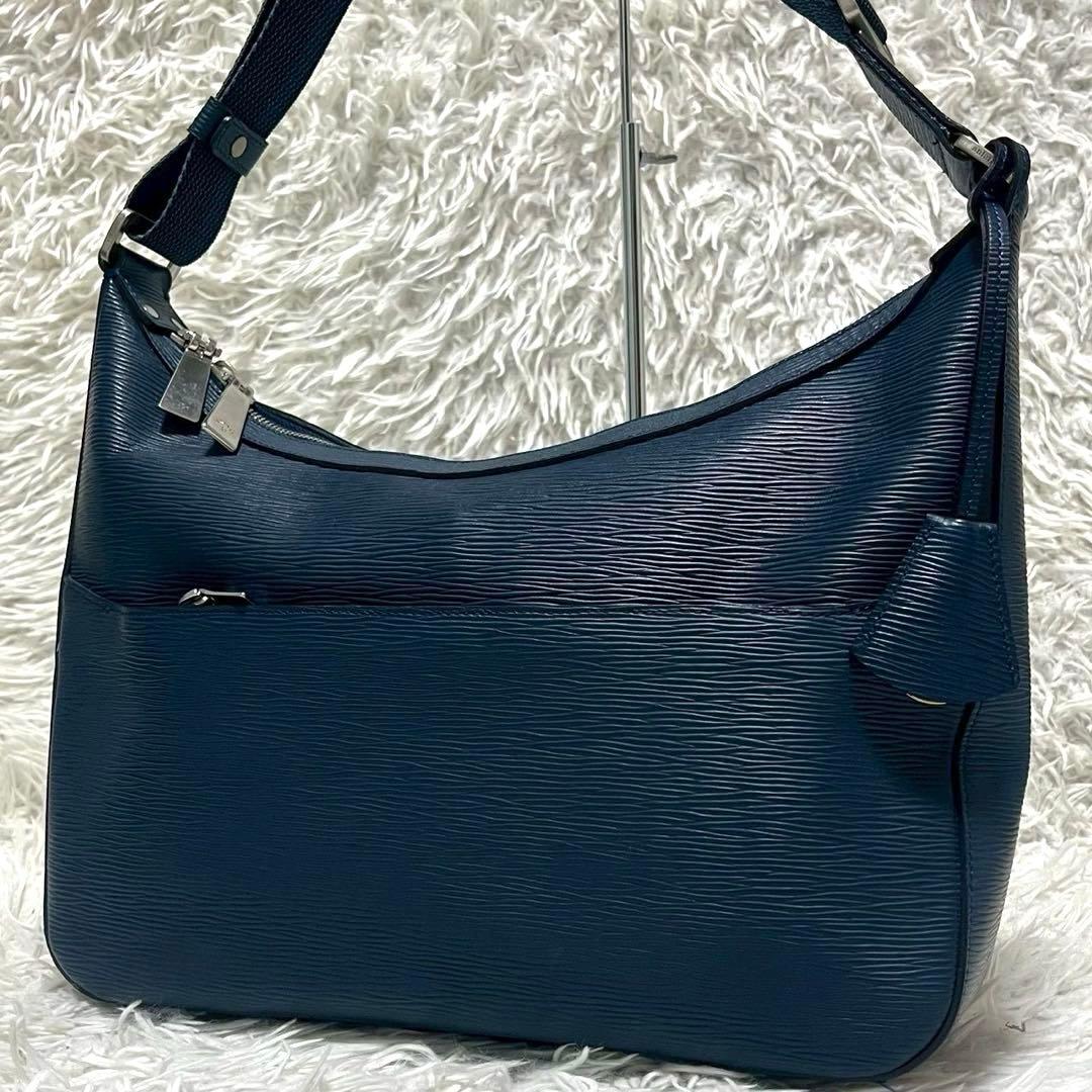 アニアリ ショルダーバッグ クロスボディ ブルー エピレザー 本革 チャーム付き