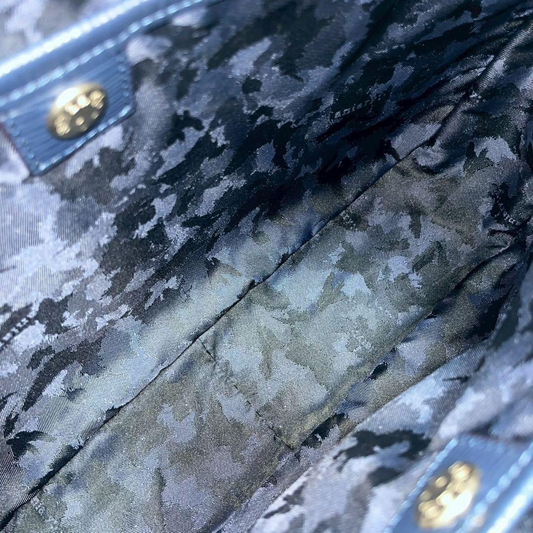 アニアリ ショルダーバッグ クロスボディ ブルー エピレザー 本革 チャーム付き