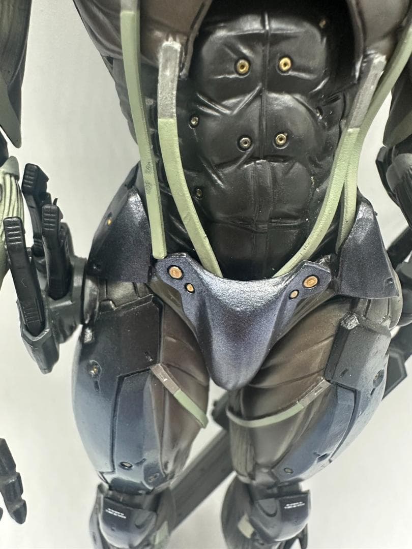 メタルギアソリッド 雷電 1/8　フィギュア