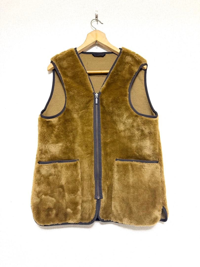 Barbour ファーベスト サイズ38 ポケット付き　バブアー