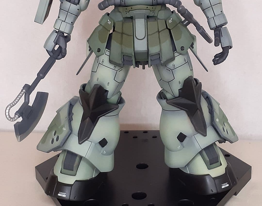 【塗装済完成品】HG 1/144 高機動型ザク 地上用　量産型カラー ドアン機