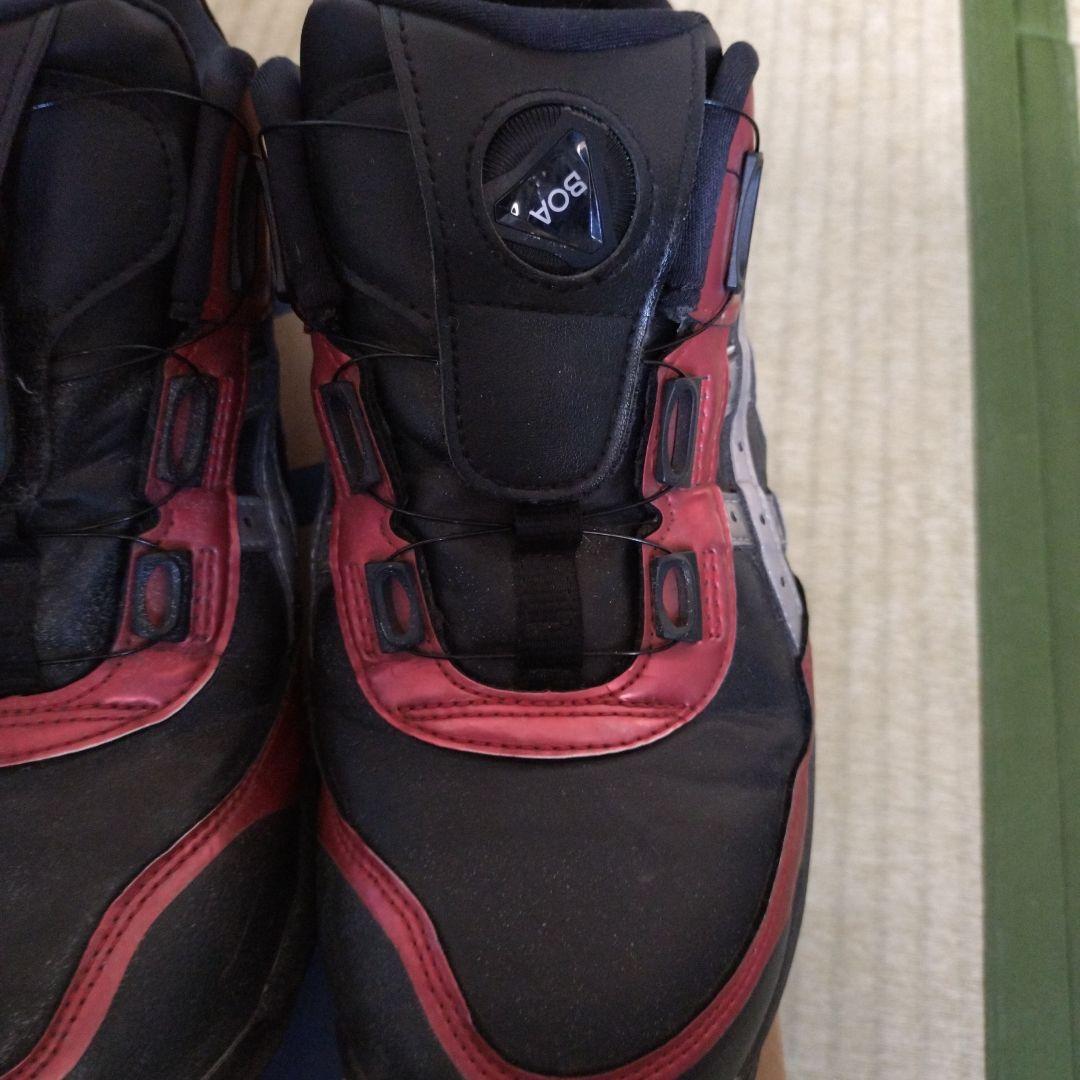 CP306 限定　ブラックXレッドメタリックxシルバー　アシックス　安全靴