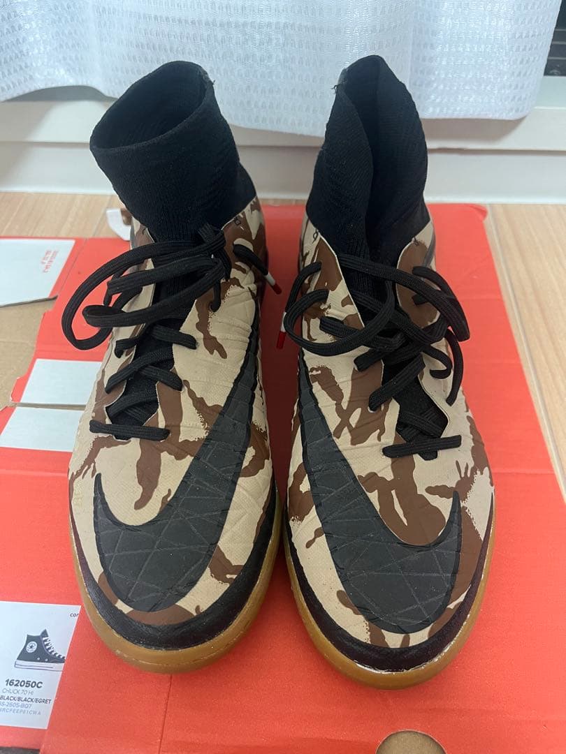 Nike Hypervenom 迷彩シューズ 26.5