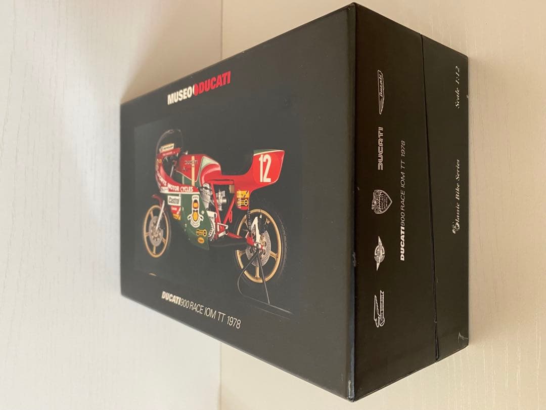 1/12 ミニチャンプス　ドウカティ 900 （難あり品）