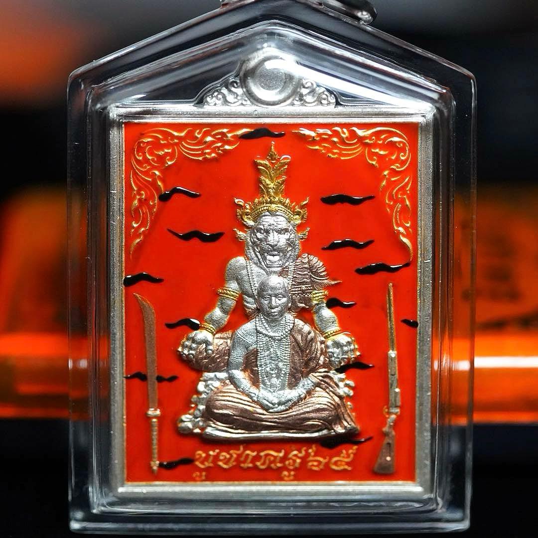 首無し虎の呪い\"タイガーサミン\"  プージャオサミンプラの無敵　プラクルアン　C