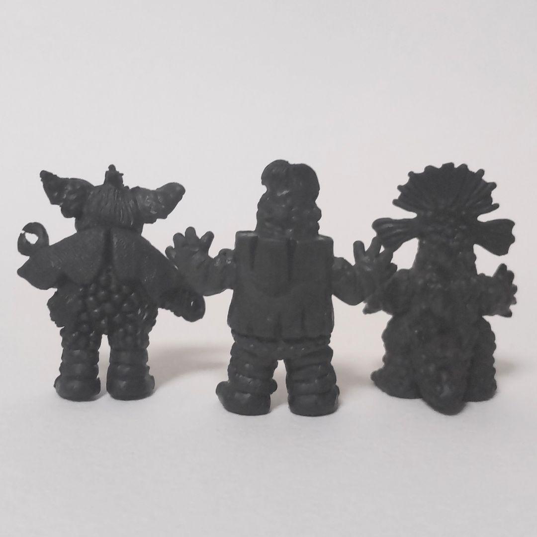 loaolさん用★コレ380~381　ウルトラマン怪獣消しゴム