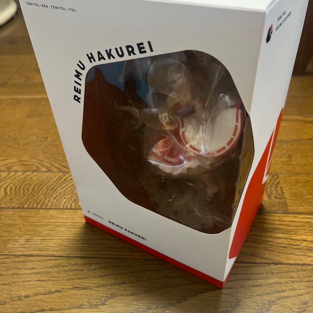 東方Project TENITOL 博麗霊夢 特製背景パネル付き　フィギュア