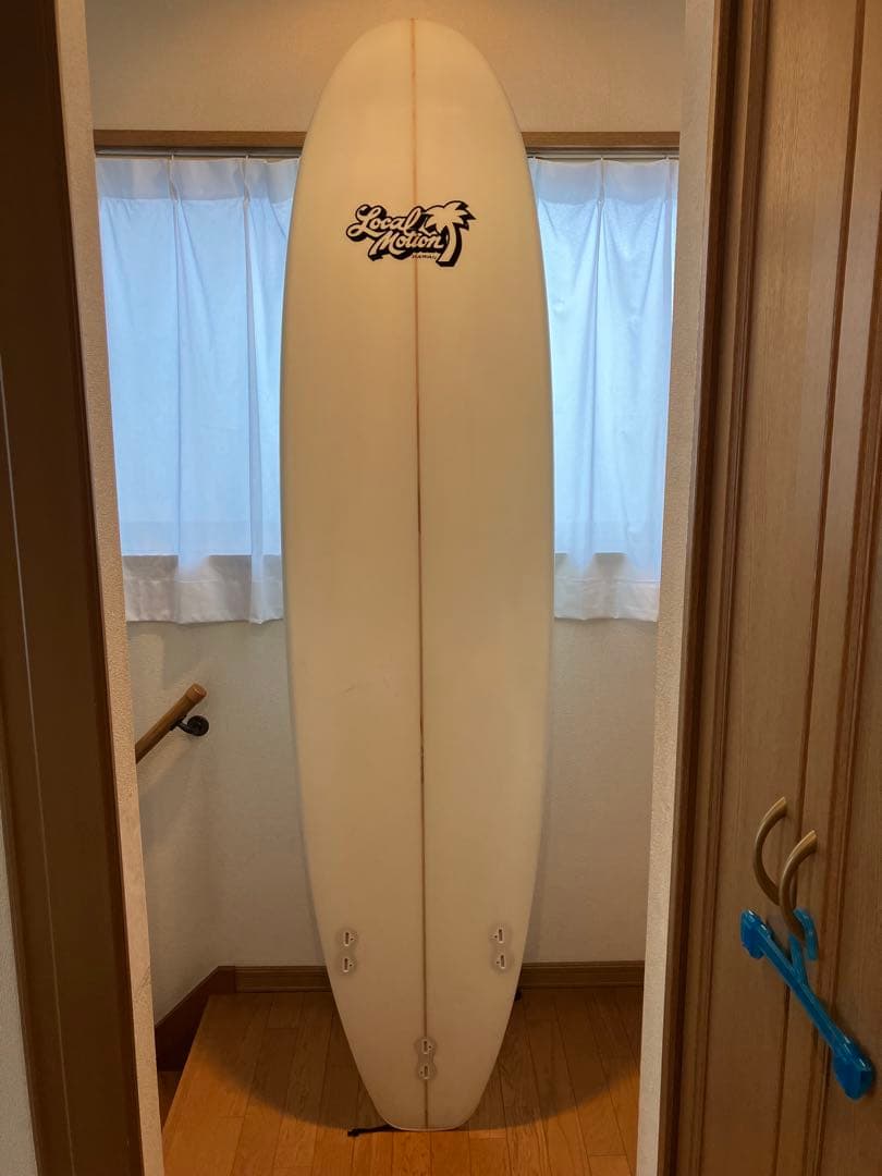 ホワイトファンボード ストライプデザイン