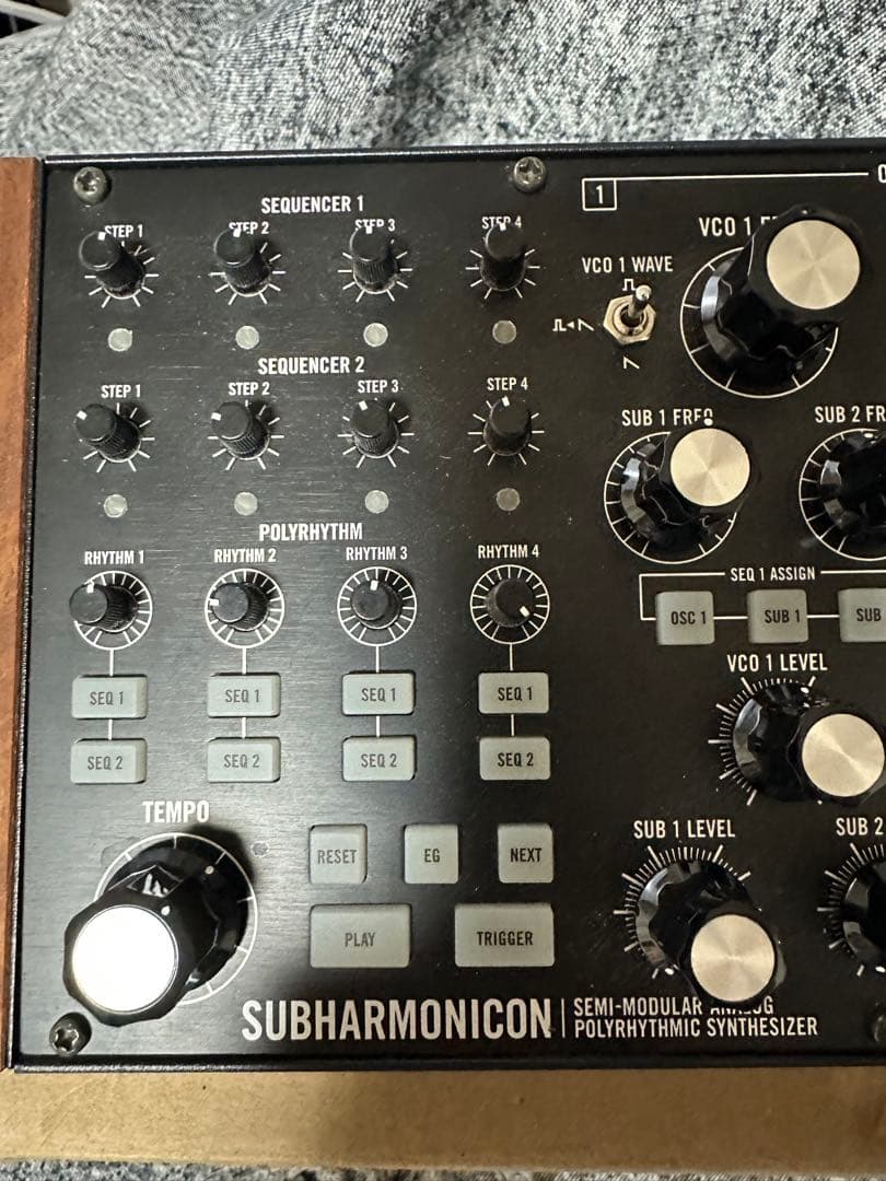SUBHARMONICON moog サブハーモニコン