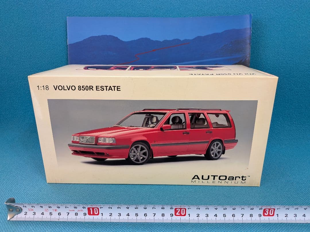 AUTO art オートアートVOLVO 850R 欠損あり