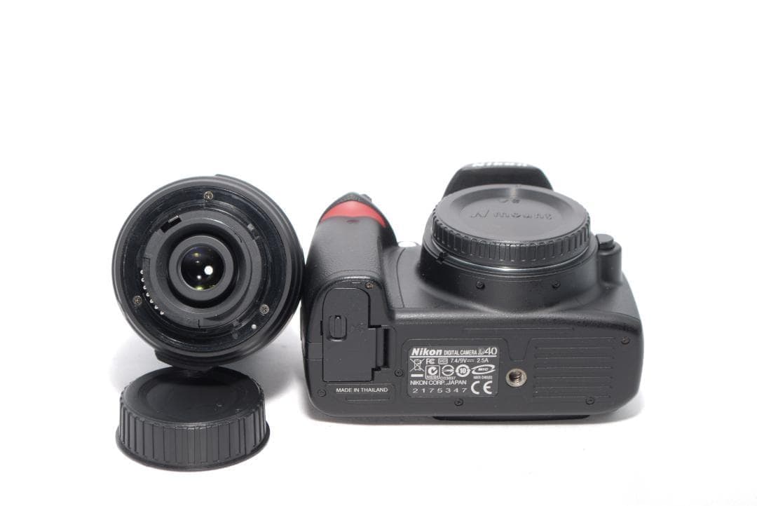 ✨Nikon D40✨レンズキット✨初心者向け✨軽量✨一眼レフ
