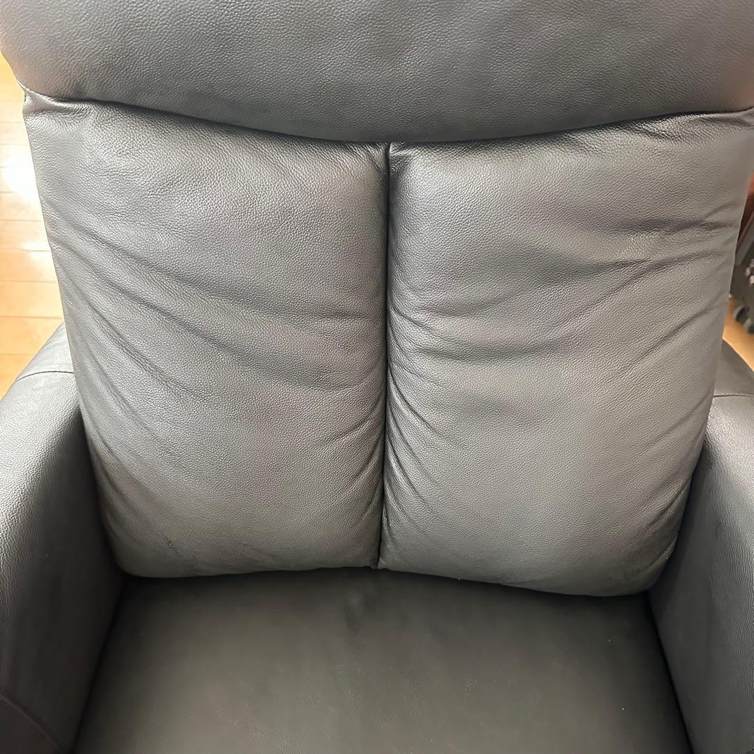 電動リクライニングソファ　コンフェ ニトリ　リクライニングチェア　ブラック