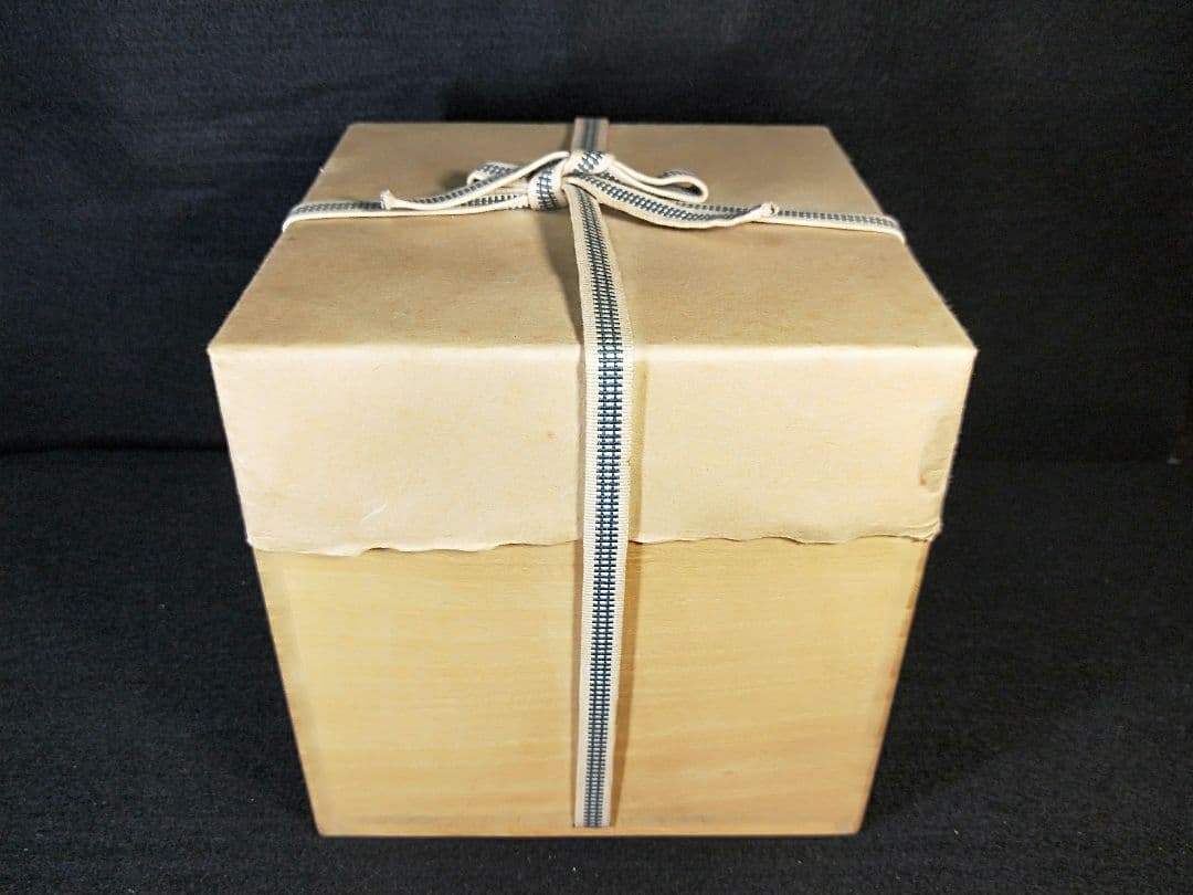 二代酔月　無形文化財認定作品　瓢形千乱文急須　萬古　昭和48年　メ049