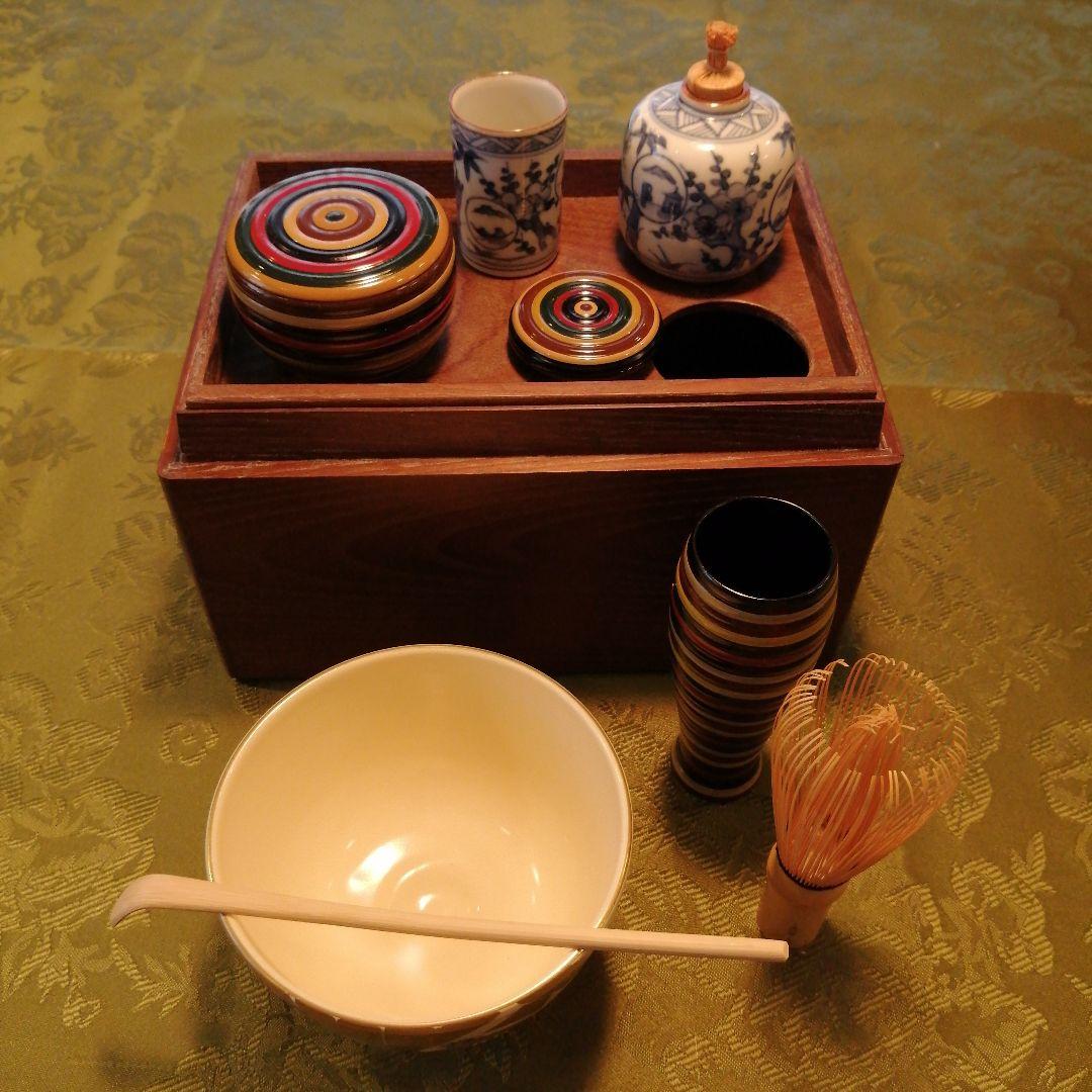 木製茶箱と金彩茶碗セット