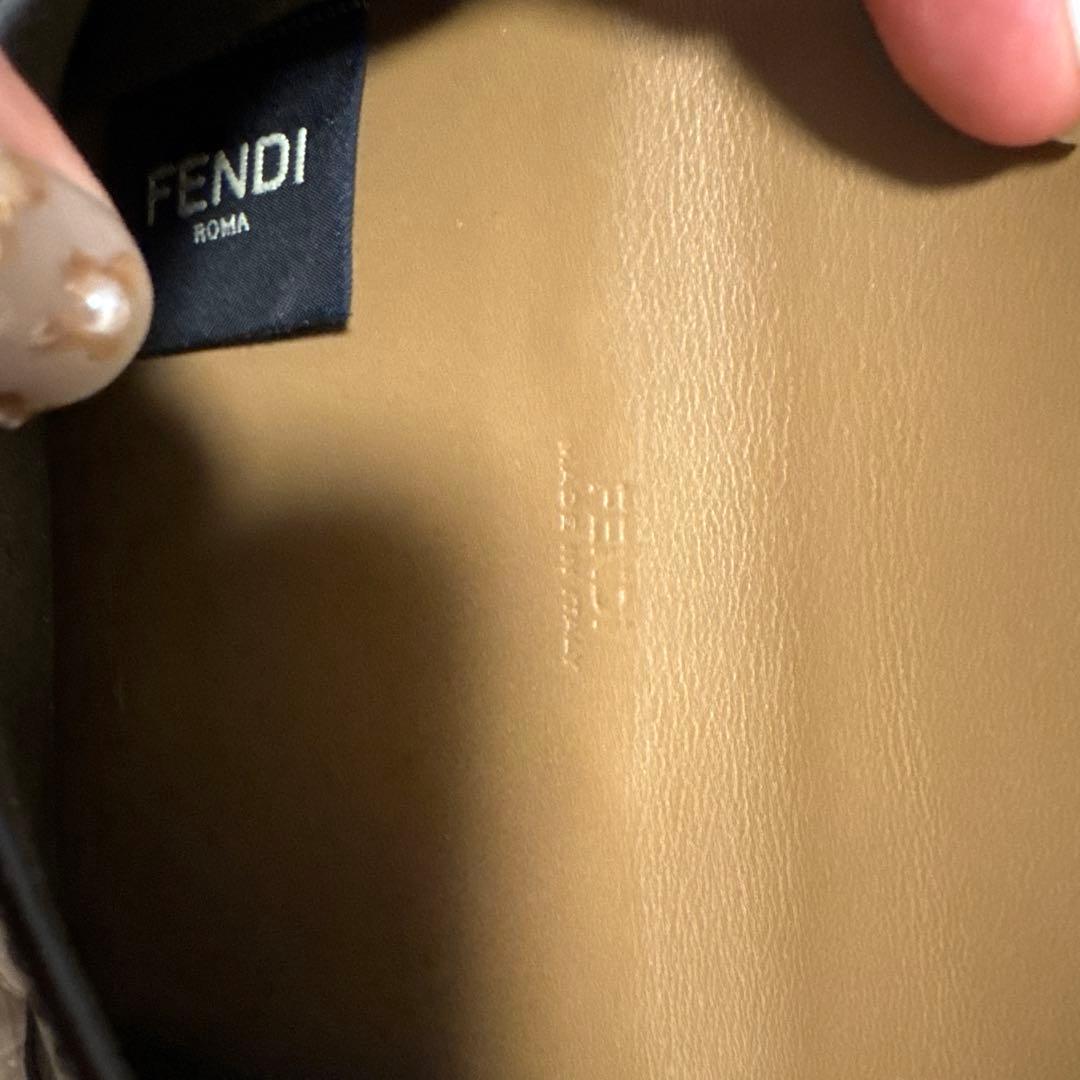 FENDI ウエストポーチ　ポーチのみ