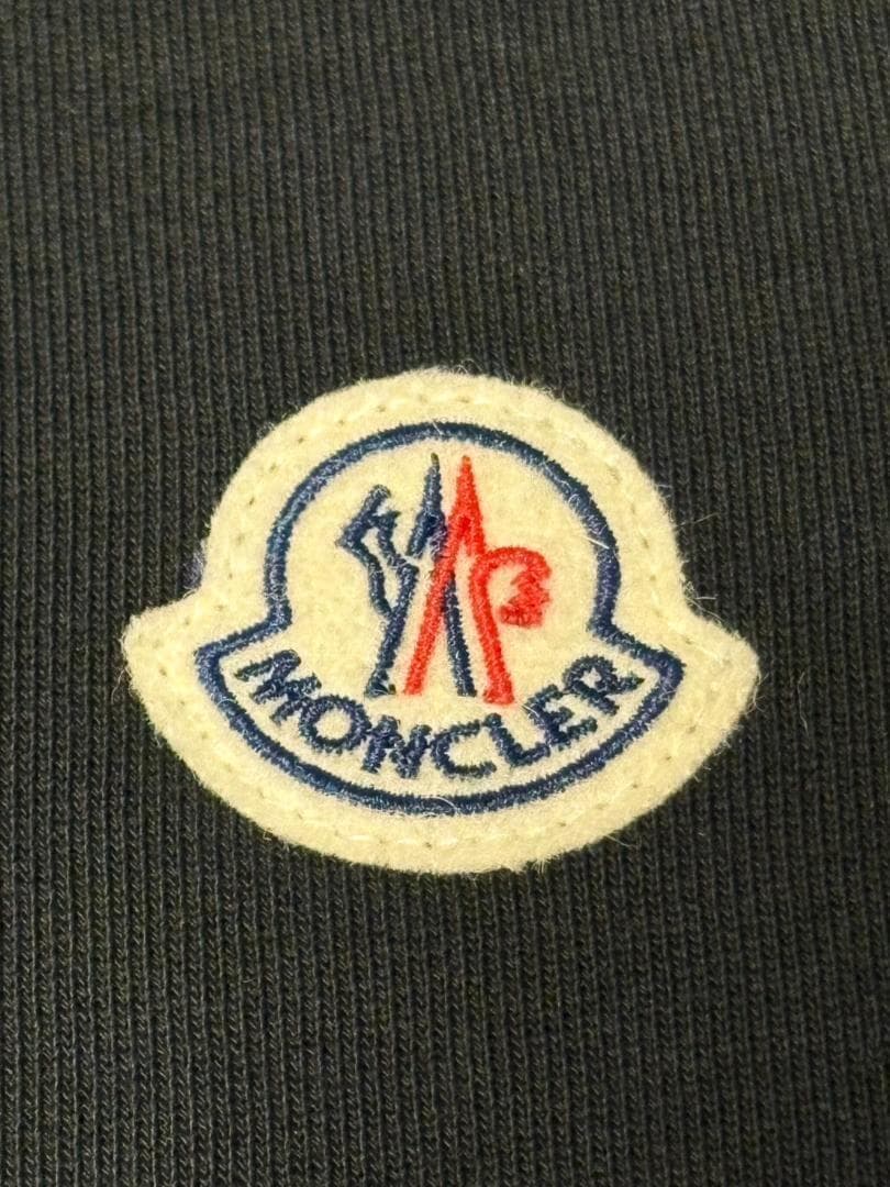 【新品未使用】MONCLER クルーネック スウェット　XL　黒色 トレーナー