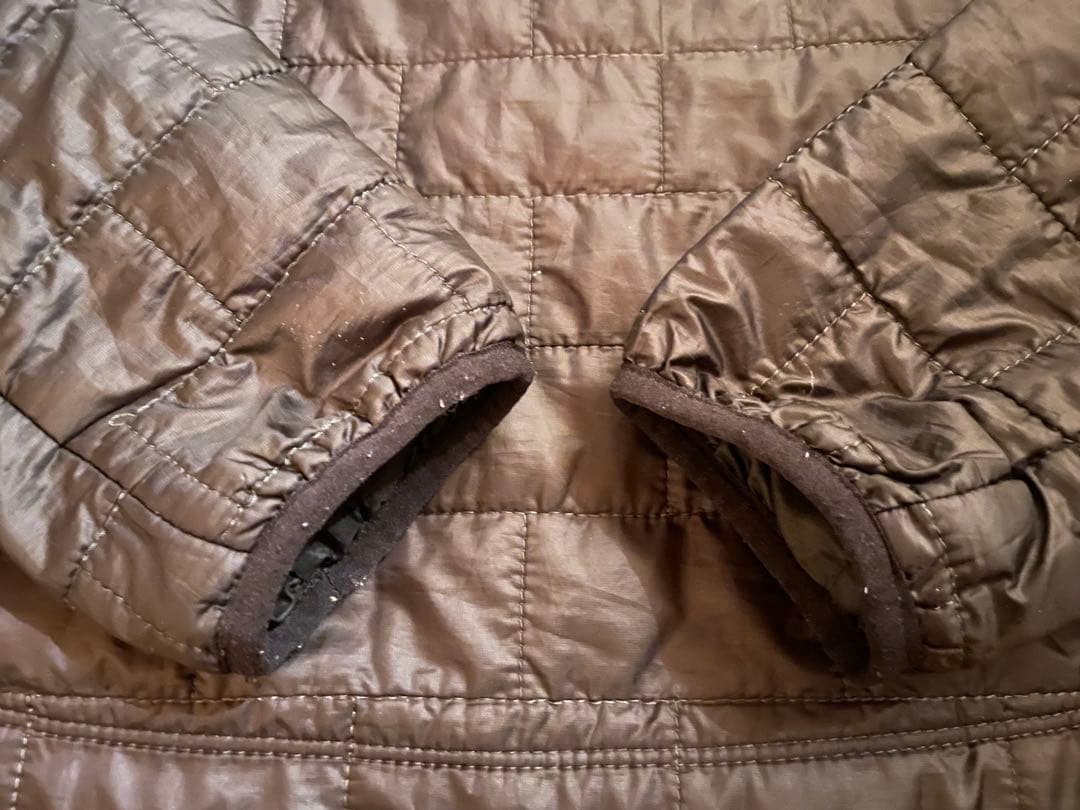 パタゴニア　ナノパフフーディー　ブラック　Sサイズ