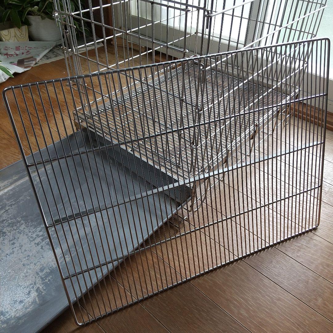 ハチコウMサイズステンレス製ケージ 、短面ドア 取り外しトレー付き