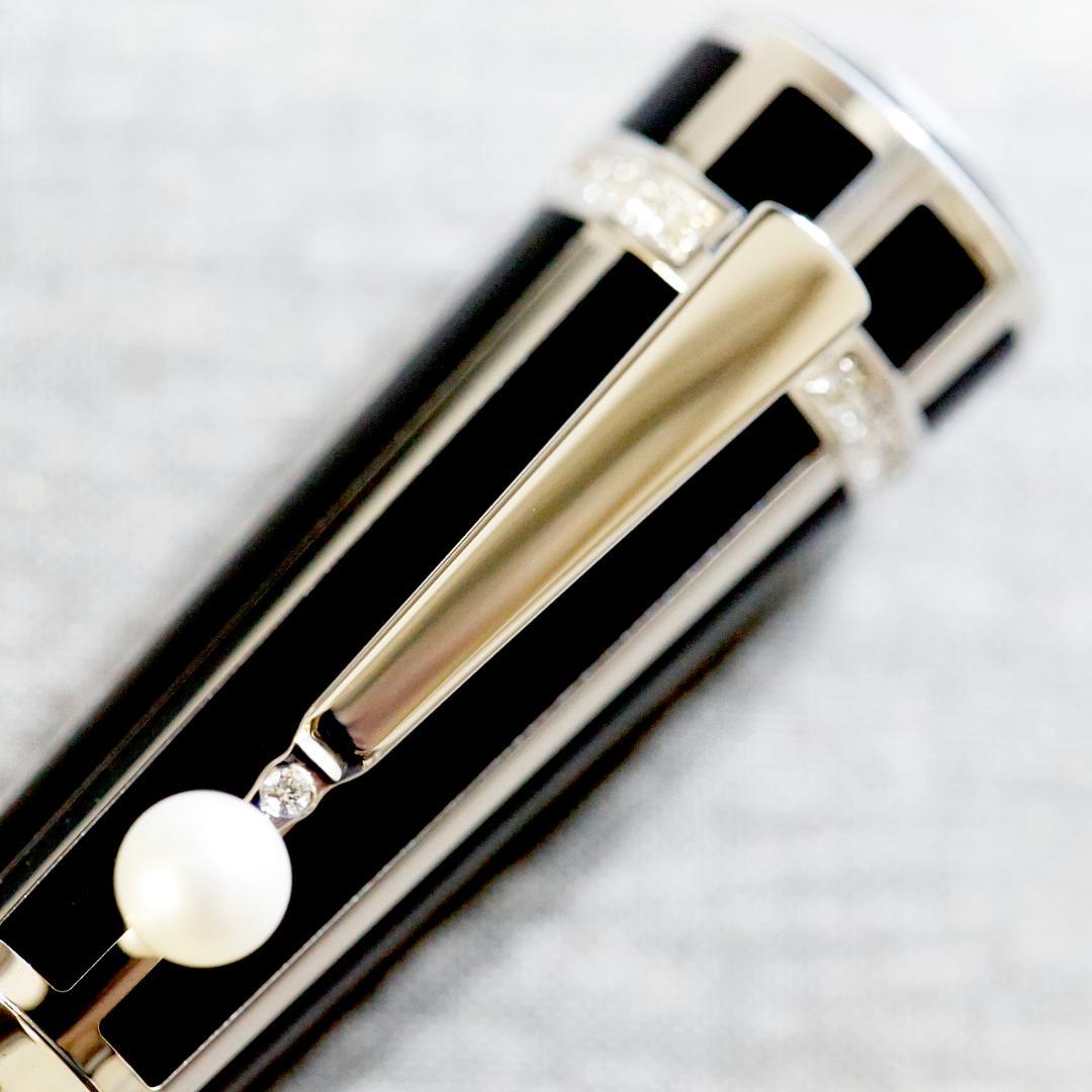 【限定品 未使用】モンブラン 万年筆 グレタ・ガルボ １９０５ ダイヤ パール