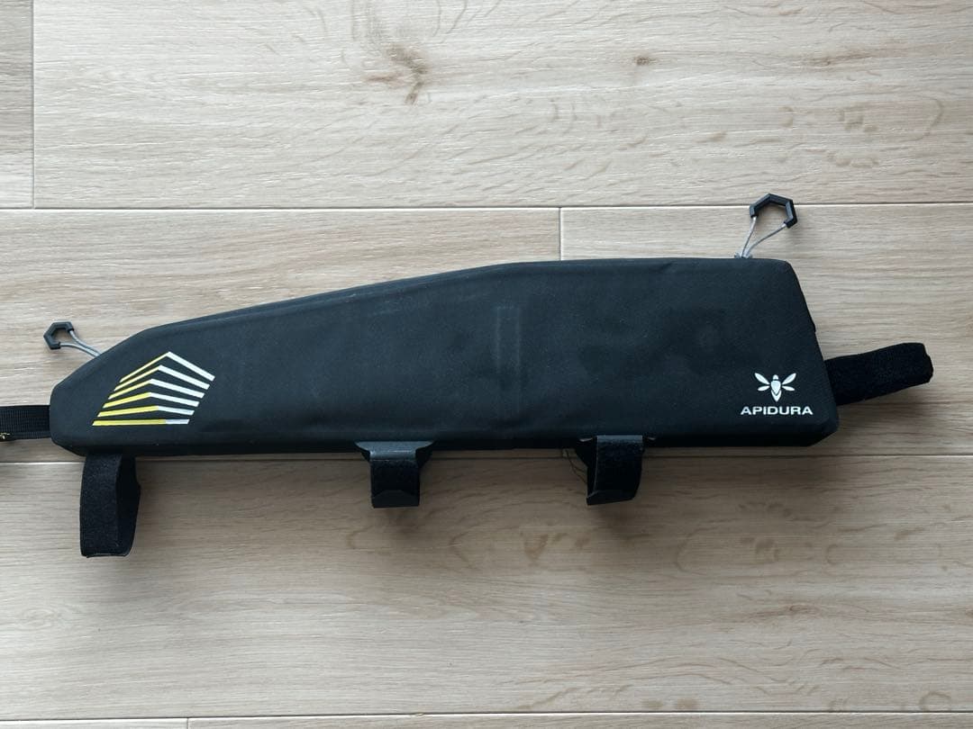アピデュラ APIDURA レーシング ・ロングトップチューブパック