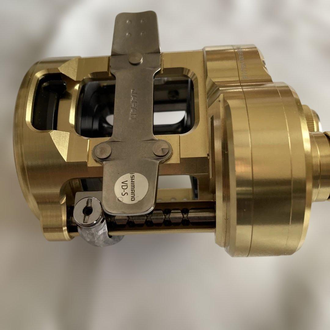 シマノ 23 カルカッタコンクエスト MD400 XGLH おまけ付き