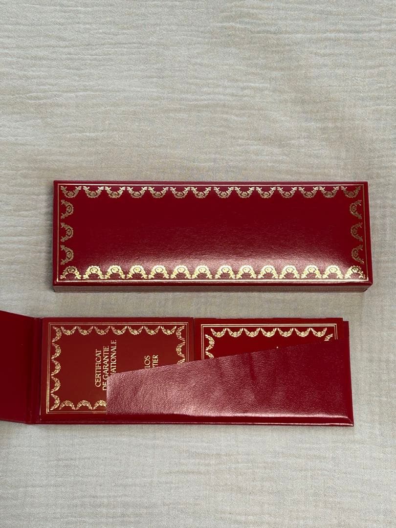 超希少　カルティエ　cartier トリニティ　黒✖︎金　未使用に近い極美品