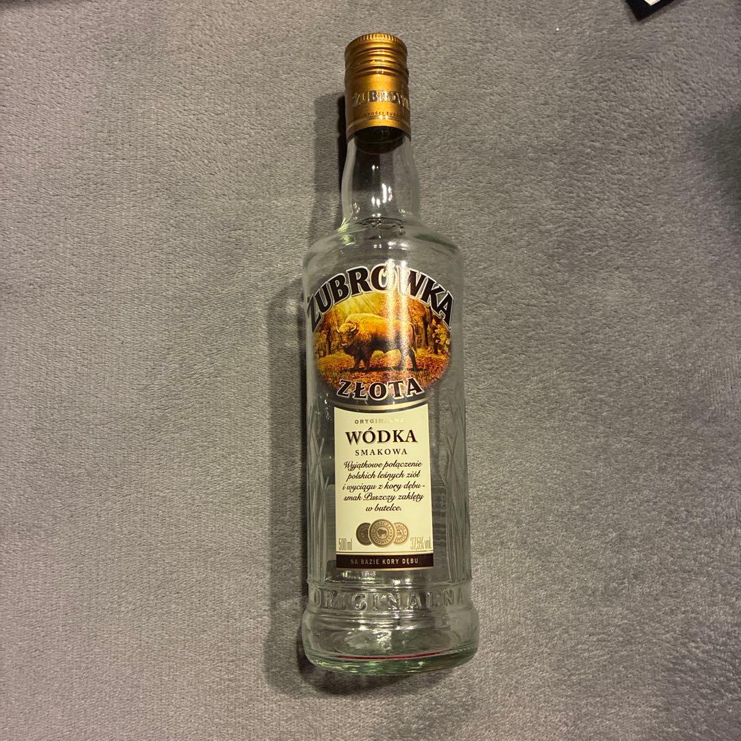 Zubrowka Złota ウォッカ 空瓶