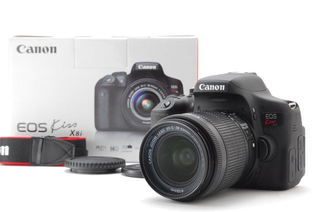 ✨極美品✨キャノン Kiss X8i❤️ショット数わずか296回！！