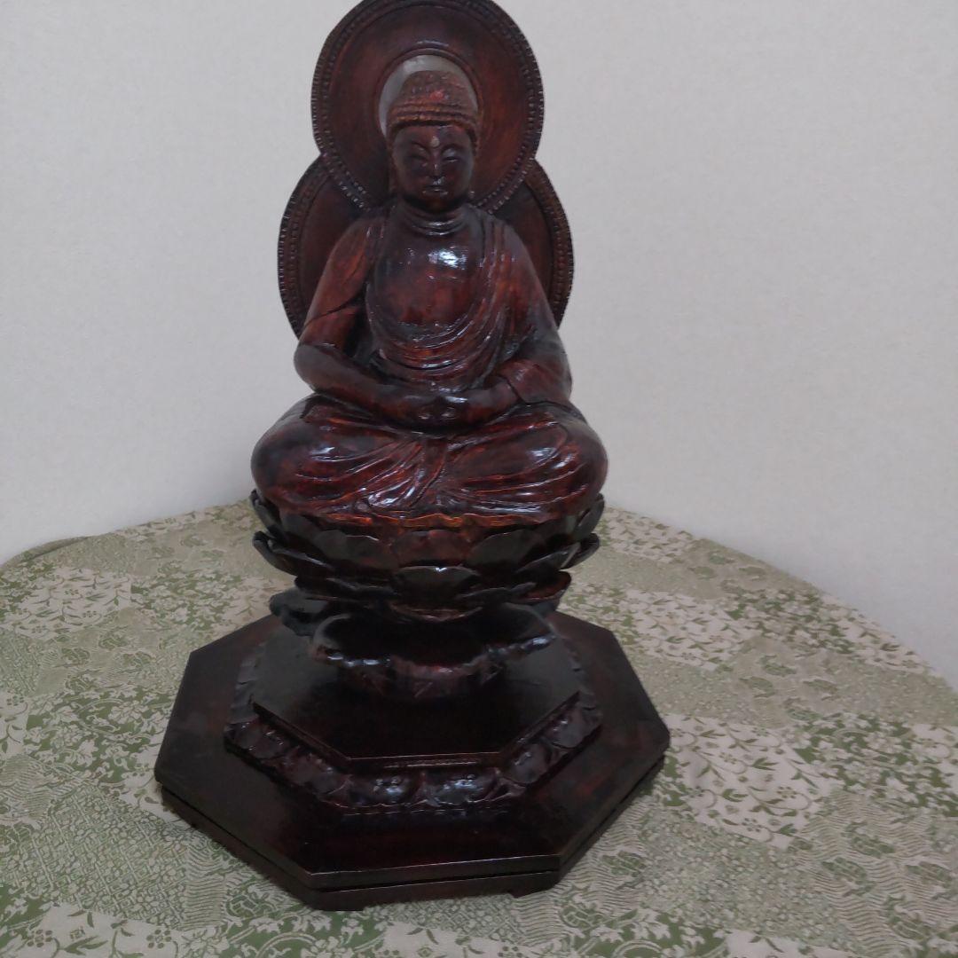 木彫り仏像　差し込み蓋木箱付