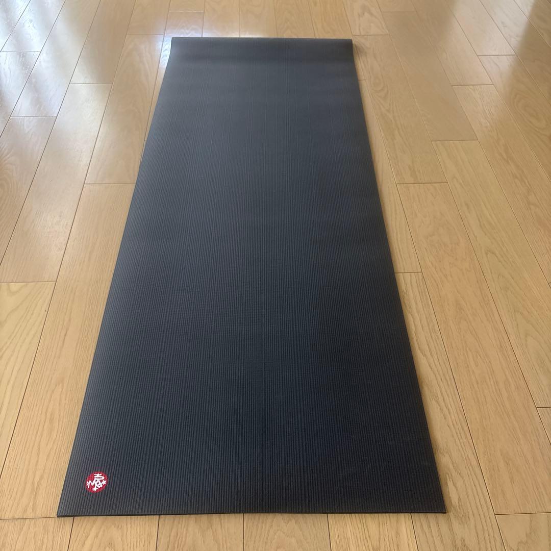 マンドゥカ　プロ　PRO プロ ヨガマット (6mm）ブラックマット ②