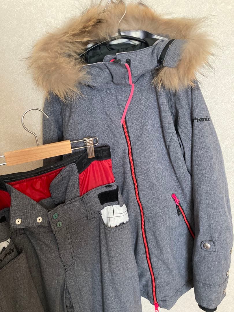 中古　M フェニックス　スキーウェア　 上下セット　レディース 女性　used