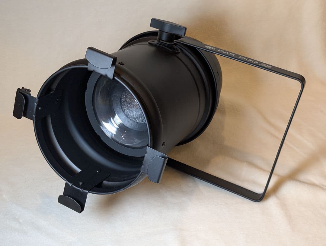 ③Ameriacn DJ PAR Z100 3K スポットライト