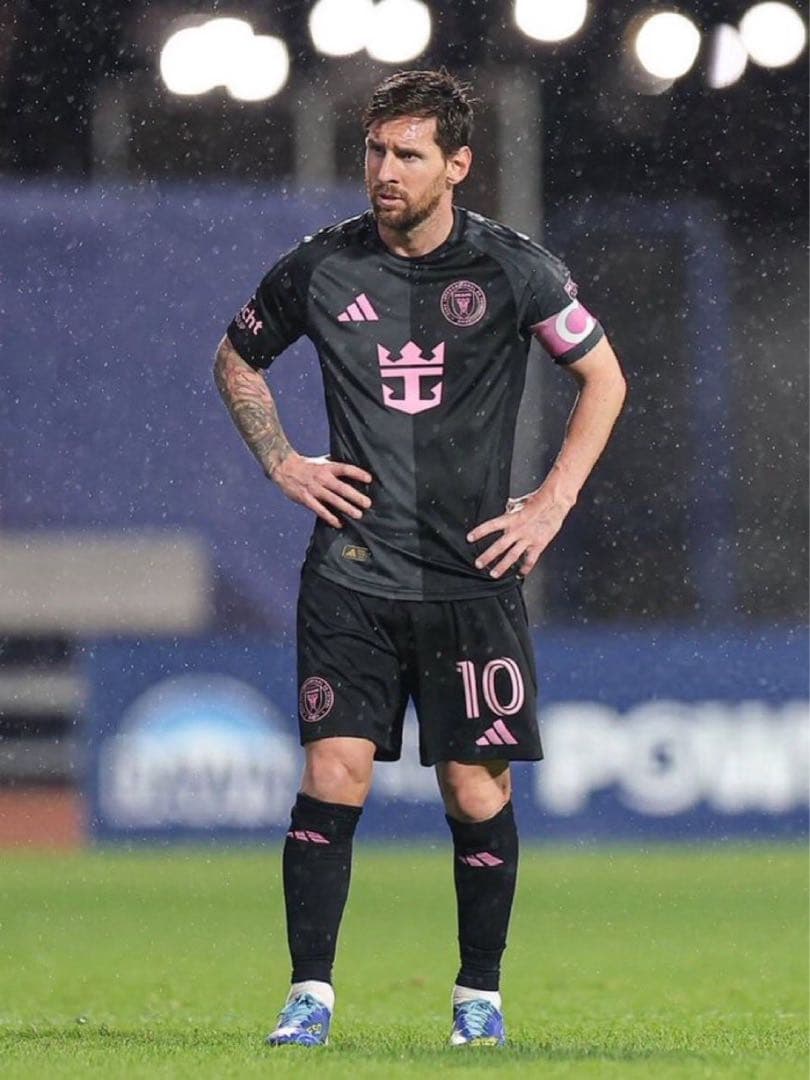 【正規品】メッシ インテルマイアミ 2025アウェイユニフォームＬサイズ