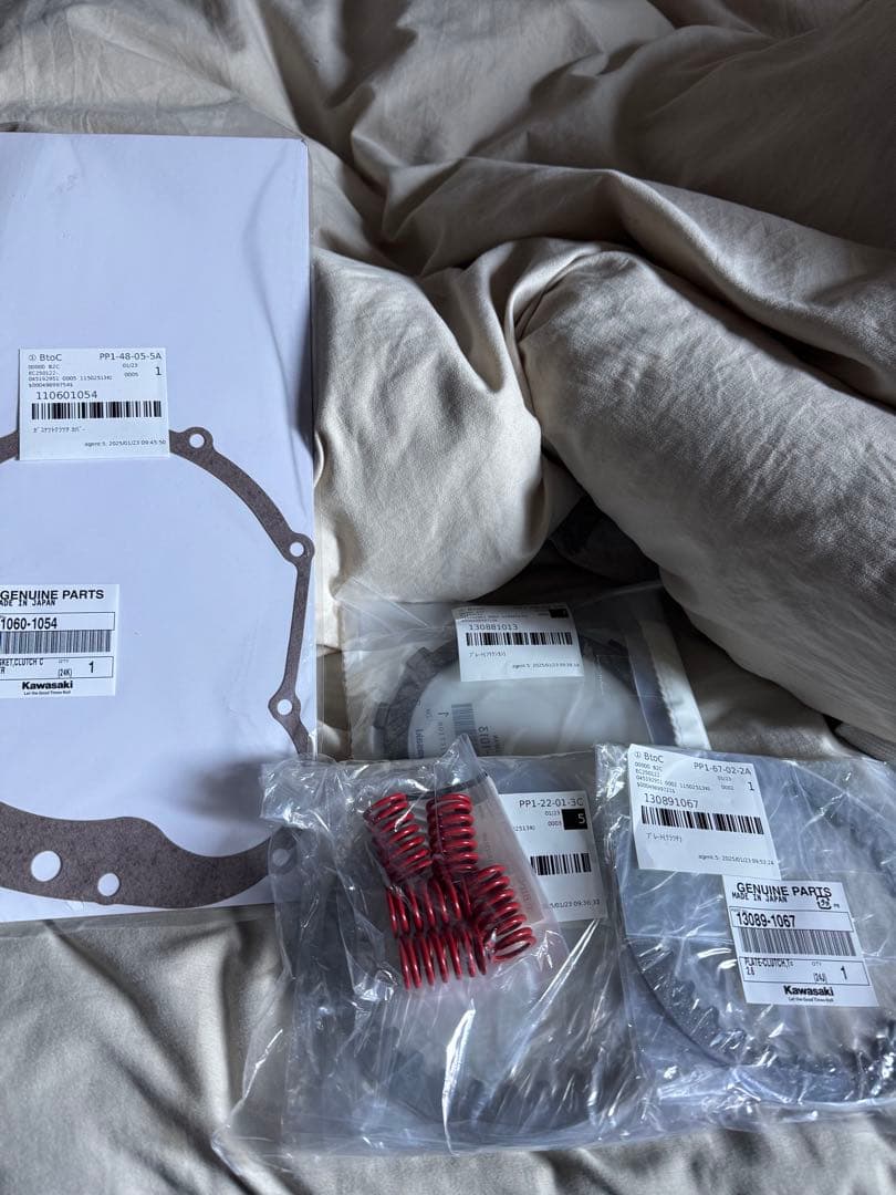 ゼファー400純正クラッチ盤交換19点セット