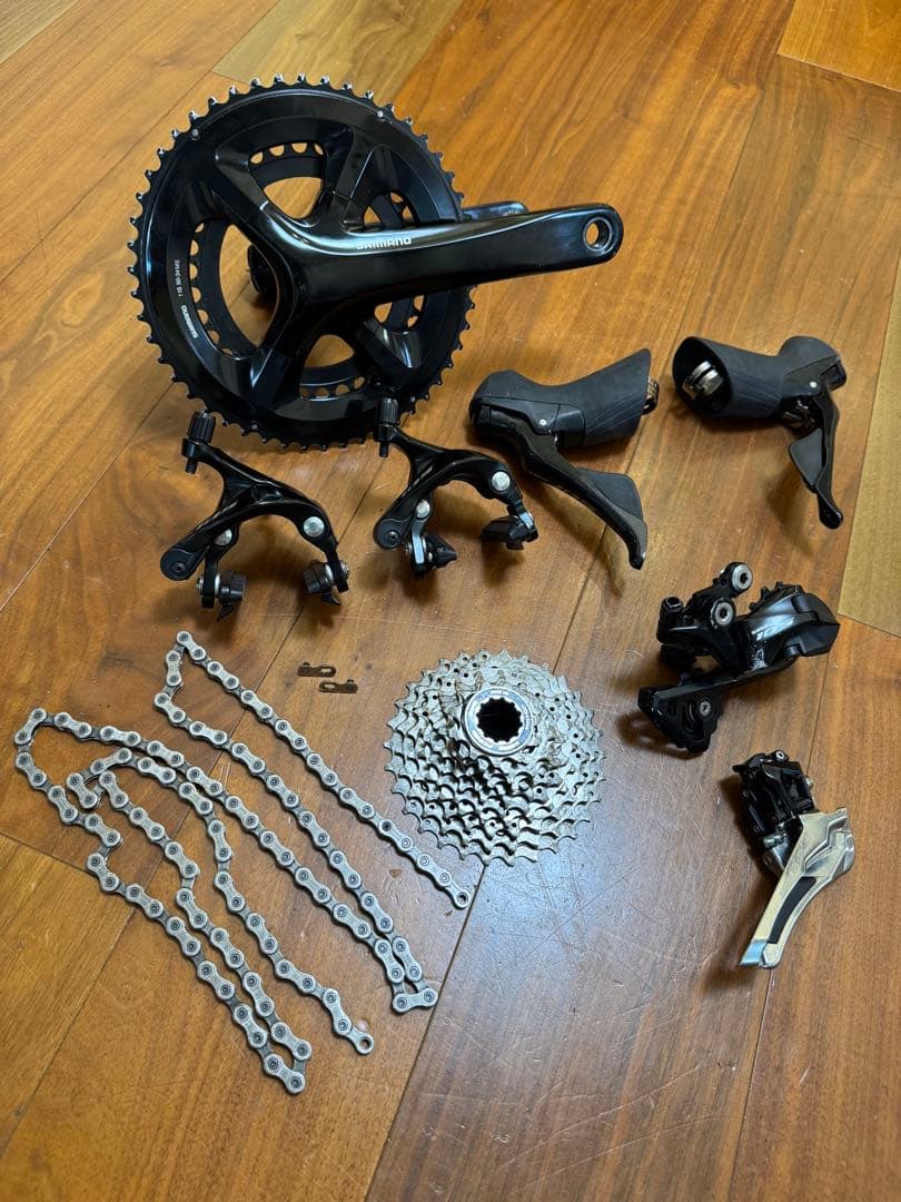 シマノ 105（R7000）グループセット