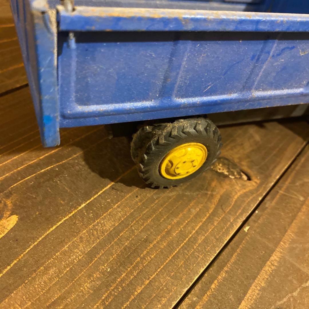 アサヒ玩具　シボレー　ヘビーダンプトラックのブリキおもちゃ