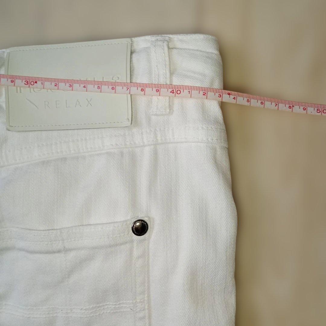 希少ホワイトスキニーデニム♪ウノピュー ダメージ加工♪刺繍ロゴ！ドローストリング