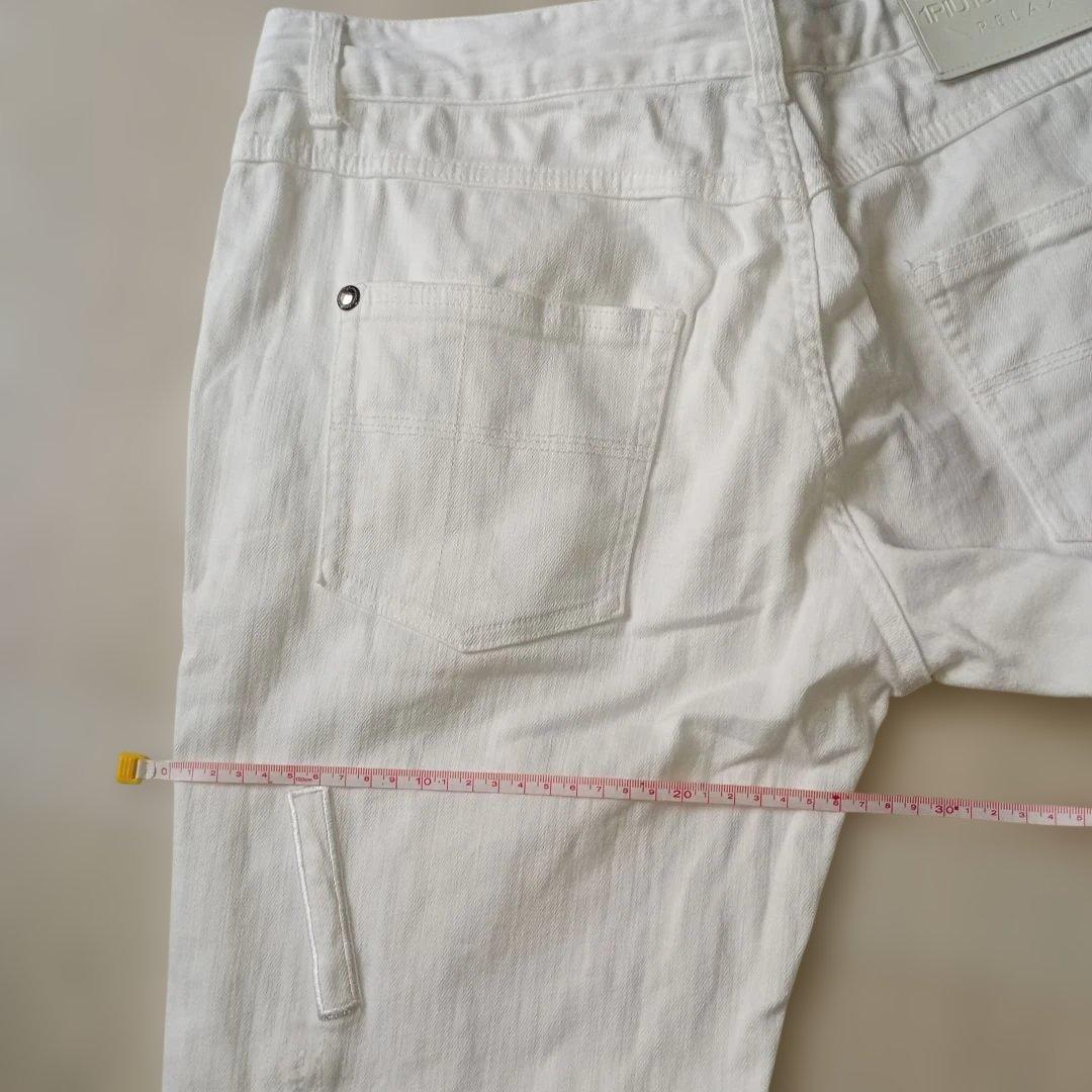 希少ホワイトスキニーデニム♪ウノピュー ダメージ加工♪刺繍ロゴ！ドローストリング