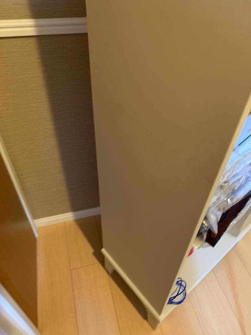 送料込み　IKEA イケア　LOMMARP ロマルプ 本棚 4段 アイボリー