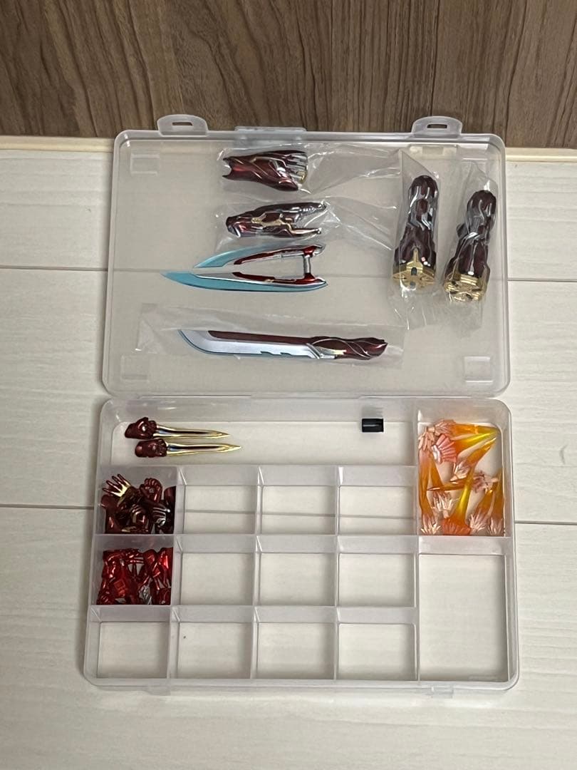 threezero hottoys アイアンマン ガントレット