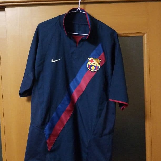 希少♪激レア♪ポロシャツ♪F.C.B.♪バルセロナ？♪