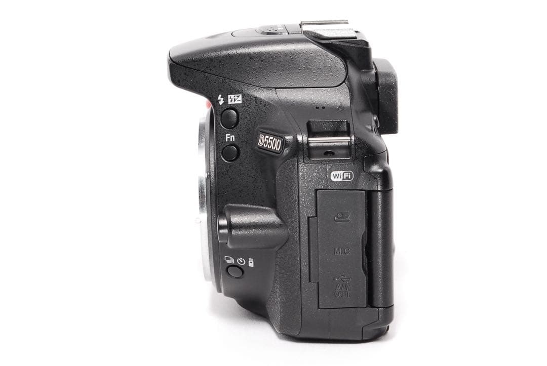 ◆すぐ使える◆Nikon D5500◆一眼レフカメラ◆WiFi楽々転送◆バッグ付