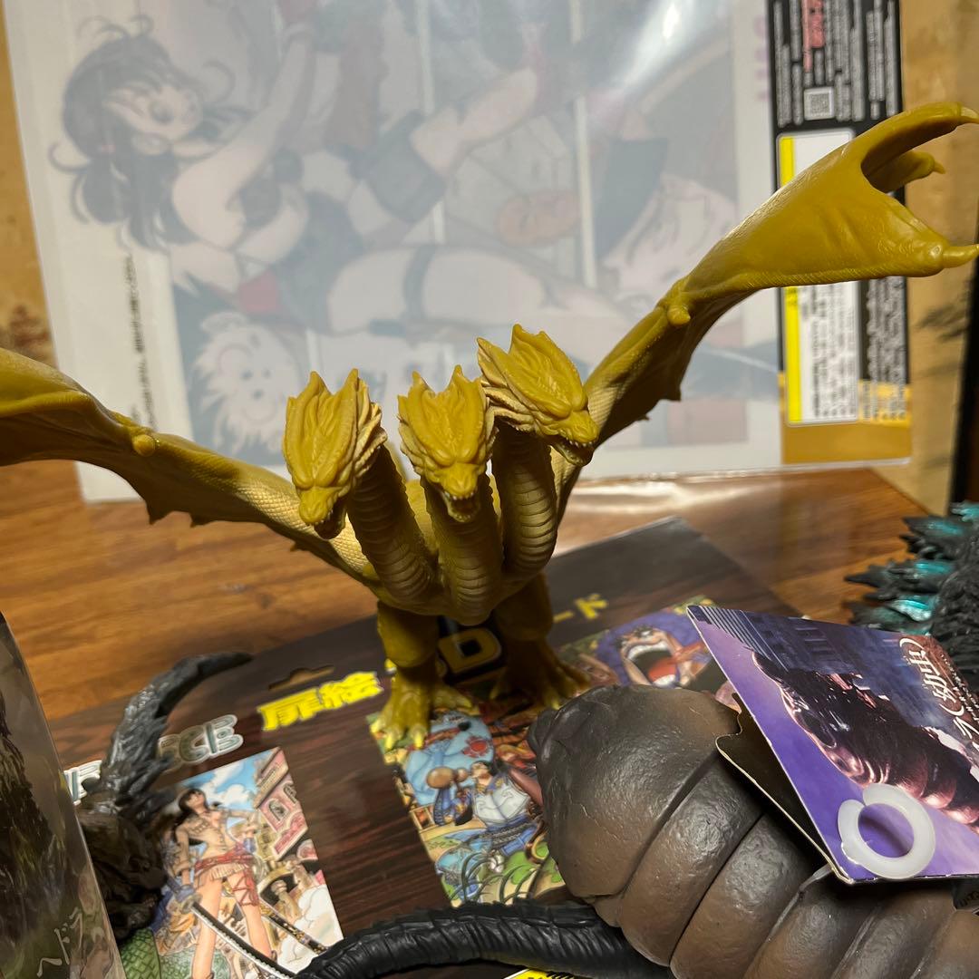 ゴジラ　キングギドラ　デストロイア　メカゴジラ　モスラ幼虫ソフトフィギュアセット
