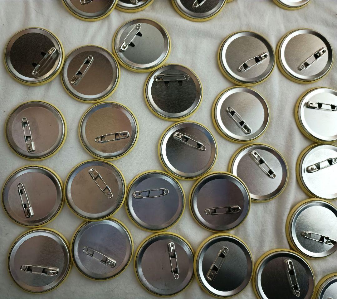 すとぷり　るぅと　缶バッチ　アニマル缶バッチ　あにまる缶バッチ